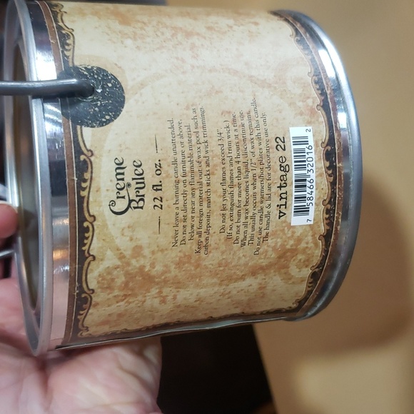 McCall's Candles Creme Brulee - Picture 4 of 5